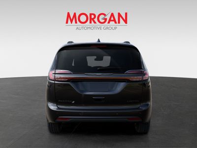 2026 Chrysler Pacifica - Photo 2