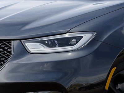 2026 Chrysler Pacifica - Photo 10
