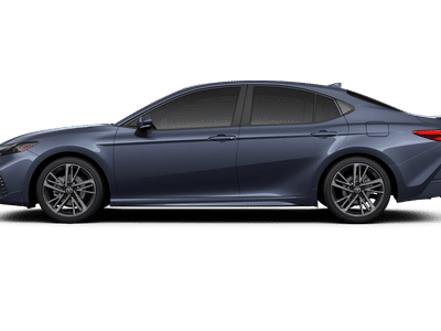 2026 Toyota Camry - Photo 3