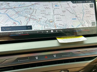 2026 BMW X3 — photo 9 view
