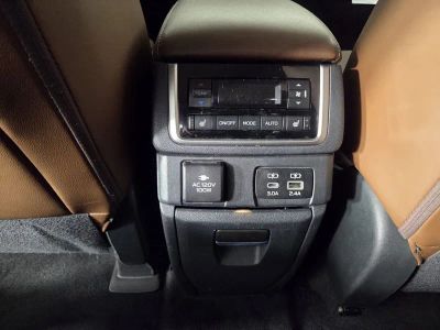 2024 Subaru Ascent — photo 27 view