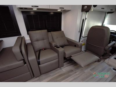 2026 Entegra Coach Vision XL — photo 41 view