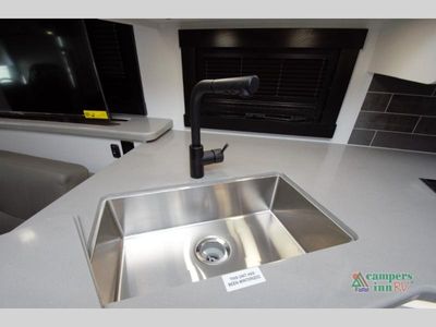 2026 Entegra Coach Vision XL — photo 22 view