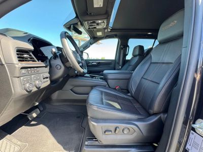 2025 Chevrolet Tahoe - Photo 22