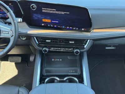 2025 Chevrolet Tahoe - Photo 27
