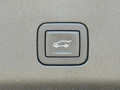 2025 Chevrolet Tahoe - Photo 37