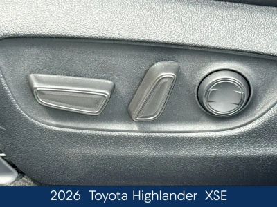 2026 Toyota Highlander - Photo 21