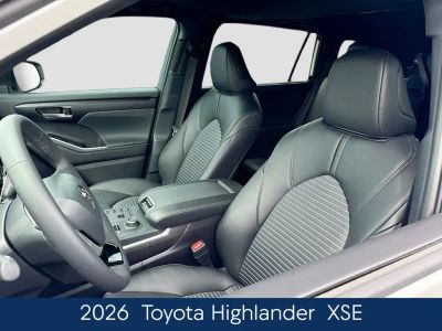 2026 Toyota Highlander - Photo 8
