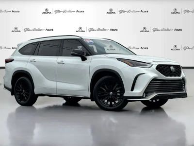 2026 Toyota Highlander - Photo 1