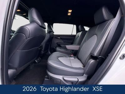 2026 Toyota Highlander - Photo 36