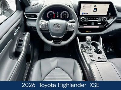 2026 Toyota Highlander - Photo 17
