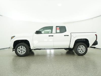 2026 Tacoma SR - Photo 18