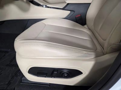 2025 Jeep Grand Cherokee — photo 26 view