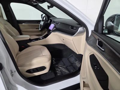 2025 Jeep Grand Cherokee — photo 36 view