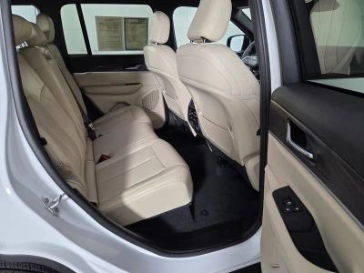 2025 Jeep Grand Cherokee — photo 32 view