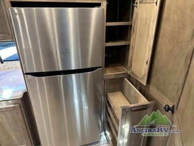 2026 Tiffin Motorhomes Allegro RED - Photo 13
