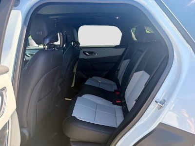 2026 Land Rover Range Rover Velar — photo 20 view