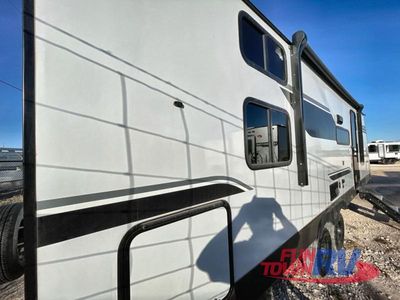 2025 CrossRoads RV Sunset Trail - Photo 8