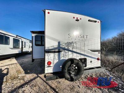 2025 CrossRoads RV Sunset Trail - Photo 7