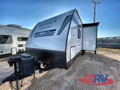 2025 CrossRoads RV Sunset Trail - Photo 4