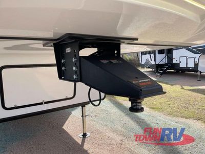 2025 Forest River RV Cherokee Arctic Wolf - Photo 4