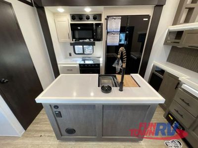 2025 Forest River RV Cherokee Arctic Wolf - Photo 13