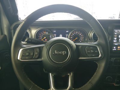 2023 Jeep Gladiator - Photo 12