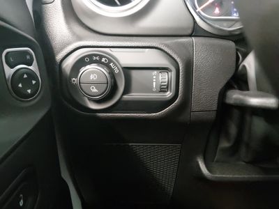 2023 Jeep Gladiator - Photo 13