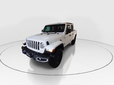 2023 Jeep Gladiator - Photo 3
