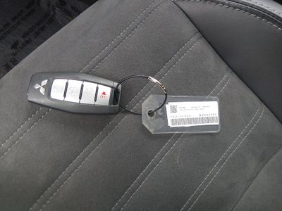 2024 Mitsubishi Outlander - Photo 15