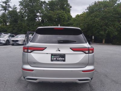 2024 Mitsubishi Outlander - Photo 16