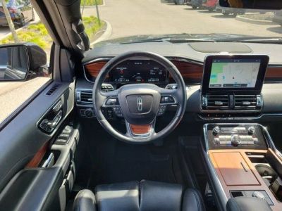 2020 Lincoln Navigator — photo 18 view