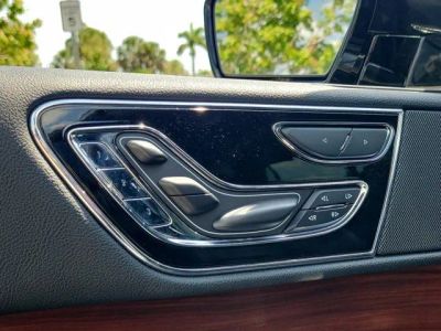 2020 Lincoln Navigator — photo 23 view