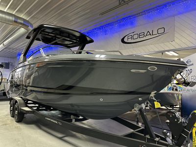 2025 Chaparral 2870 SSX - Photo 2
