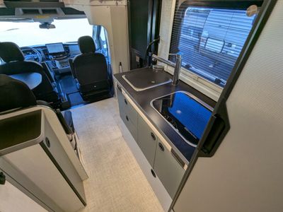 2025 Winnebago EKKO Transit — photo 20 view