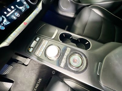 2023 Genesis GV70 - Photo 22