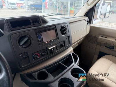 2014 Thor Motor Coach Four Winds - Photo 11