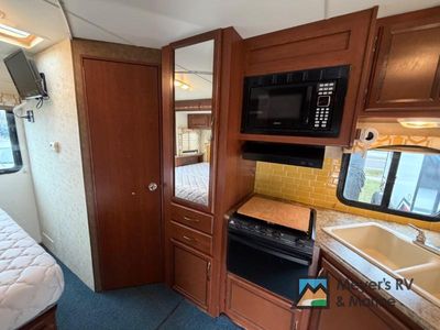 2014 Thor Motor Coach Four Winds - Photo 31