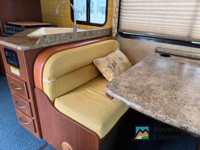 2014 Thor Motor Coach Four Winds - Photo 26