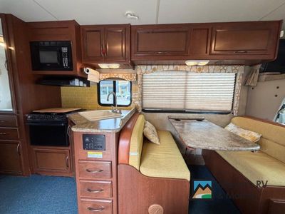 2014 Thor Motor Coach Four Winds - Photo 28