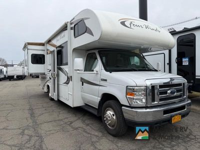 2014 Thor Motor Coach Four Winds - Photo 5