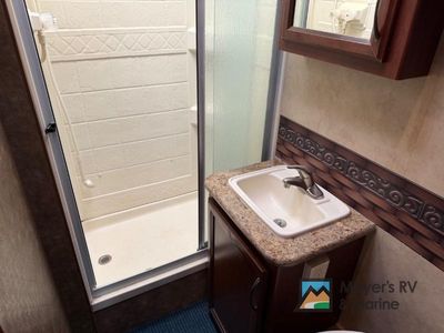2014 Thor Motor Coach Four Winds - Photo 39