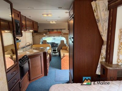 2014 Thor Motor Coach Four Winds - Photo 51