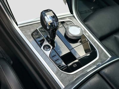 2022 BMW 8 Series — photo 15 view