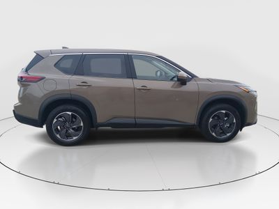 2025 Nissan Rogue — photo 8 view