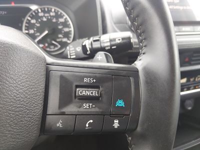 2025 Nissan Rogue — photo 12 view