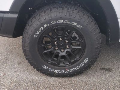2026 Ram 1500 — photo 11 view