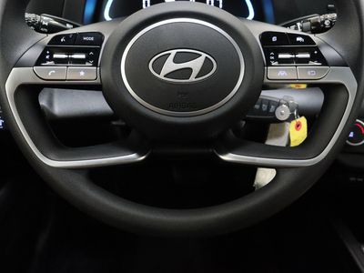 2025 Hyundai Elantra FWD - Photo 22