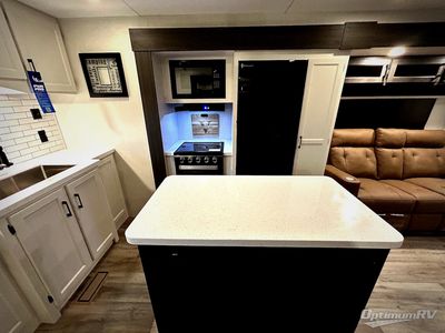2026 Venture RV SportTrek Touring Edition - Photo 11
