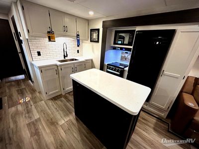 2026 Venture RV SportTrek Touring Edition - Photo 6